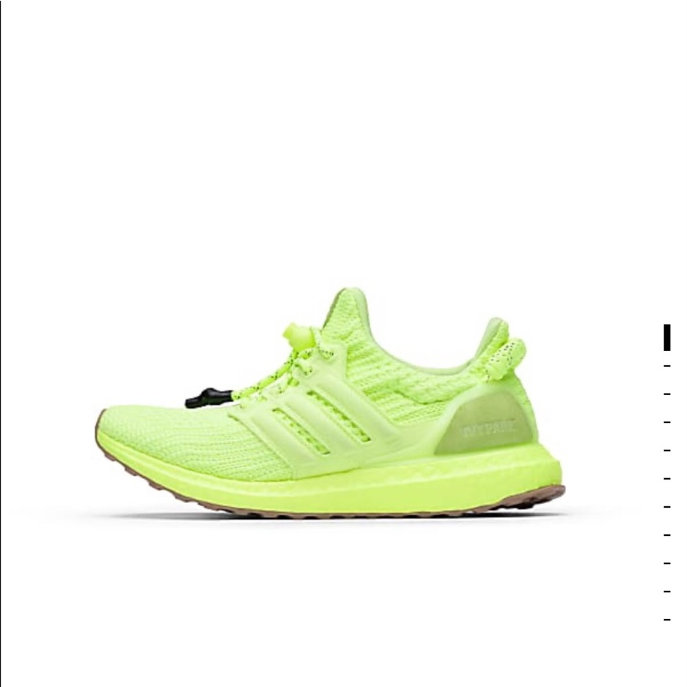 ‼️🔥 Ivy Park x Adidas Ultra Boost🔥‼️